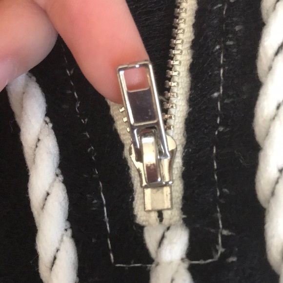 Sweater - Picture 3 of 4